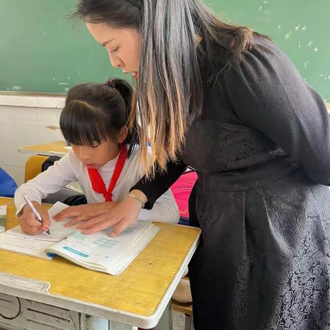 多彩课后，精彩童年———旧城中心小学、路溪白小学课后服务篇