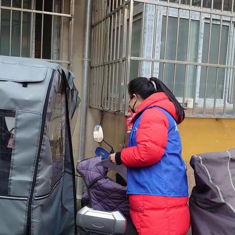 【社会主义核心价值观“三个融入”在市中】四里村街道信义庄社区:消防巡查护平安 飞线隐患齐防控