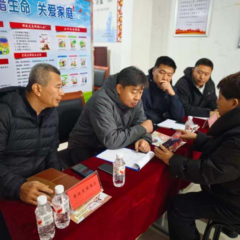 现场办公 多方会诊 黎明街道开展“民生热线进社区”活动