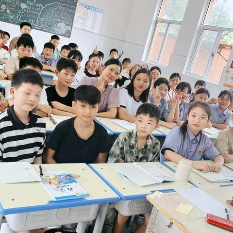 最美开学季，筑梦新学期——中心小学五二班