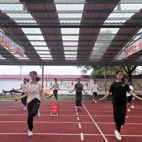 跃动青春，绳彩飞扬 ——寻旺二中“以体树人•先锋杯”全员跳绳比赛