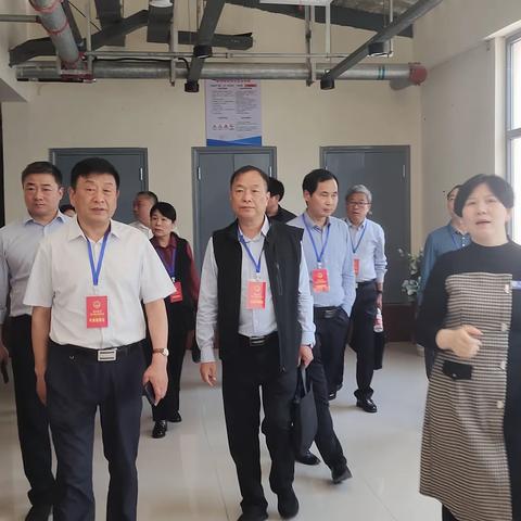 市人大常委会副主任李光启一行到干河陈街道柳江社区养老服务中心调研社区养老服务体系建设工作情况
