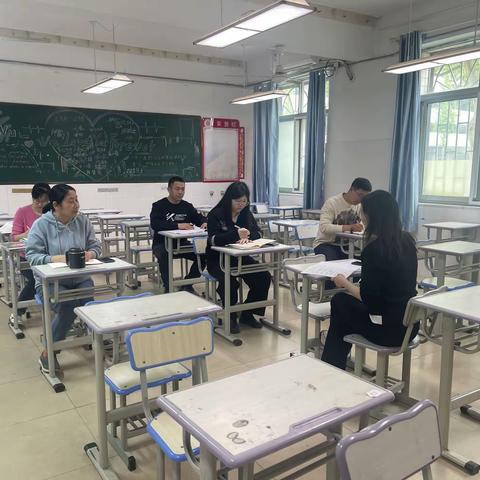 工大附中初中部开展语文教研活动