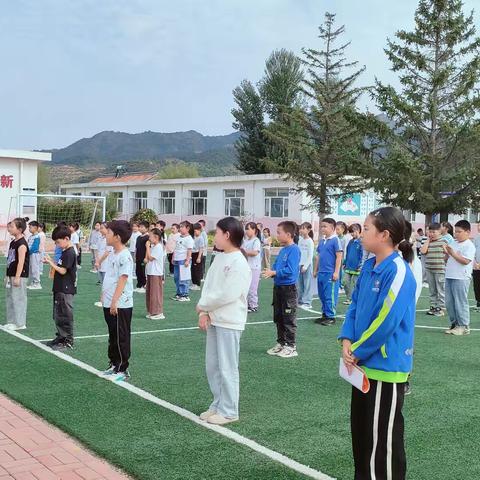 以始为终，笃行致远——马圈子中心小学举行上学期期末表彰会及成绩分析会