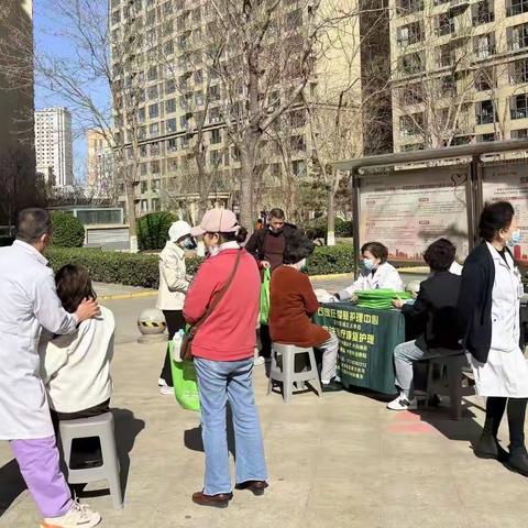健康义诊进社区服务群众零距离—孙村社区