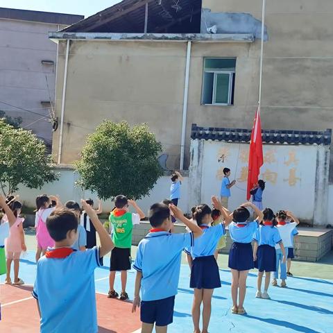 岭下小学第三周工作简报