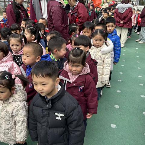 香港成才国际幼儿园小三班第七周活动回顾与计划