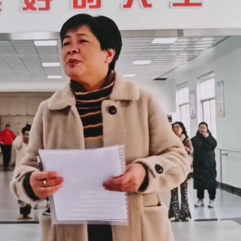 新学期、新起点——记东方舞班迎来开学的第一天