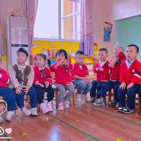 【用心教育💕用爱教育】澳丹幼儿园——小二班一周精彩回顾