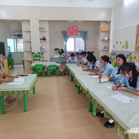 小天使幼儿园，教研图片