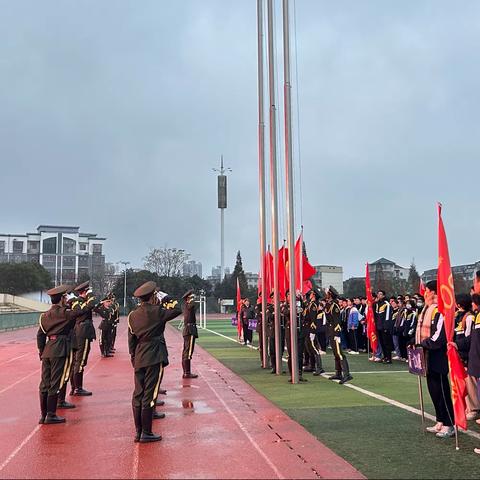 选科分班 梦想起航 勇往直前——吉水中学高一年级纪念毛泽东同志诞辰130周年之毛泽东诗歌朗诵暨主题升旗仪式