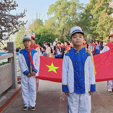 九九重阳节   浓浓敬老情  长安乡中心小学重阳节活动