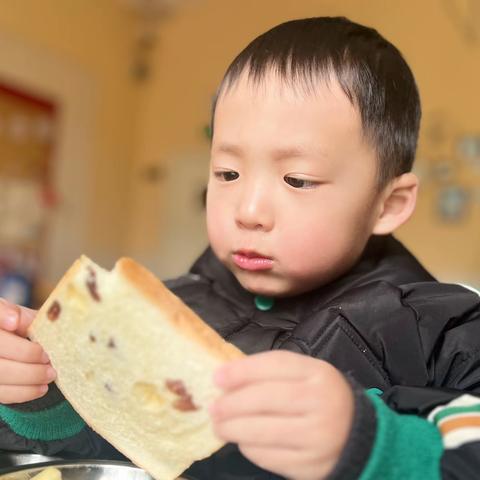 即时放送一周美好👏 记录小朋友的幸福生活 框住和小朋友的快乐🌸 每个孩子都是一粒种子🪴 努力向着一切美好的事物靠拢