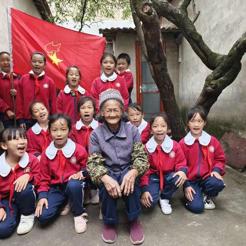 九九话重阳 浓浓敬老情 ——木马小学重阳节主题活动