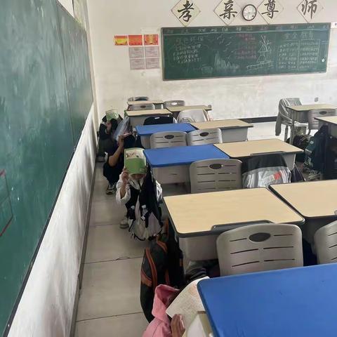 应“震”有方，临“震”不慌  ——大石岭九年一贯制学校开展地震逃生应急疏散演练