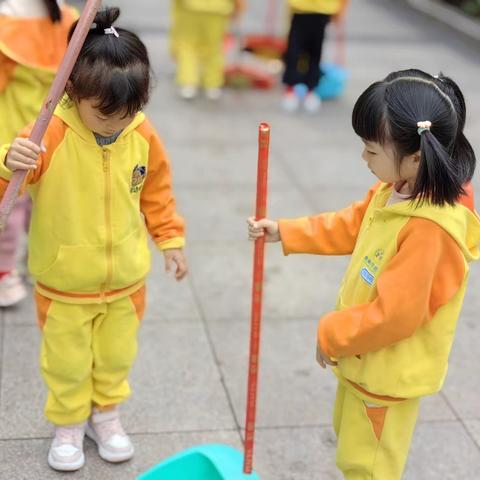 观山湖区第四十二幼儿园中五班周记