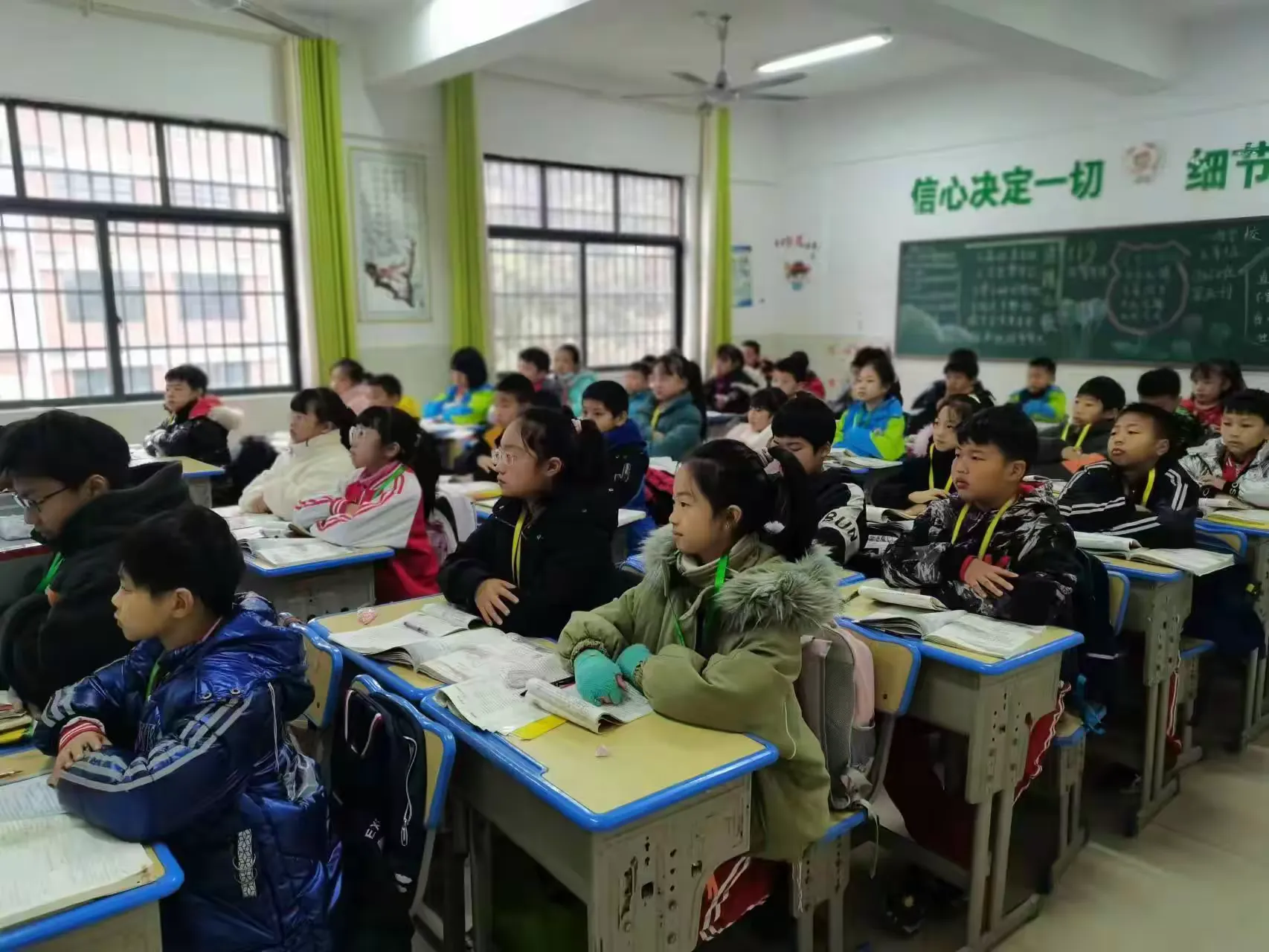 简篇-时光不语,静待花开。最美的班级,最可爱的你们——嘉禾县一鸣学校1806班