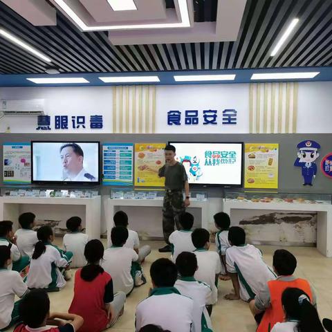 琼海市文市学校七1班应急综合演练