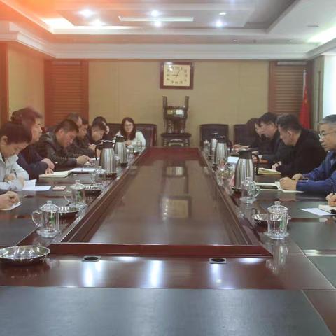 住建局机关一支部召开组织生活会及民主评议党员会