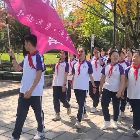 探访故里寻足迹 传承精神启新程