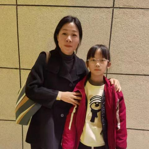 用爱搭建家校共育的桥梁 ——六年级（11）班