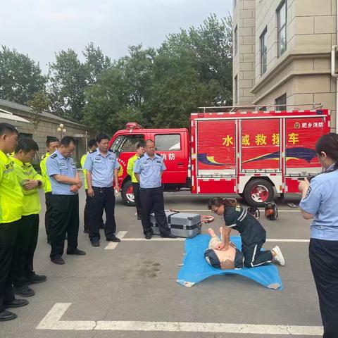 撸起袖子加油干 风雨无阻向前行 肥乡区中心医院医院急诊科走进区交警大队开展急救技能培训