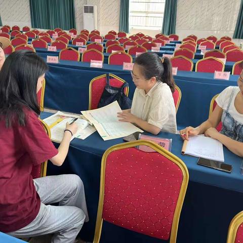 教研之花绽放：市一职英语组教学交流活动侧记