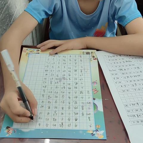 星梦缘暑假写字班（第一教室）课堂习作剪影 2025.7.25