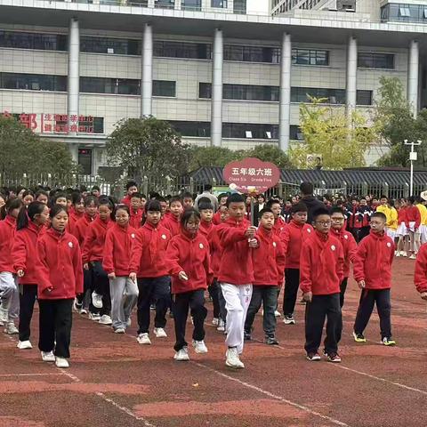 秋日赛场：506小宇宙中队 ‍                     运动与激情的碰撞