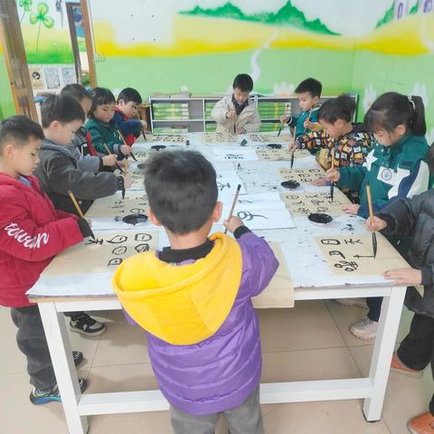 【金文书法(画字)】小荷尖尖幼儿园2024年春季教学汇报