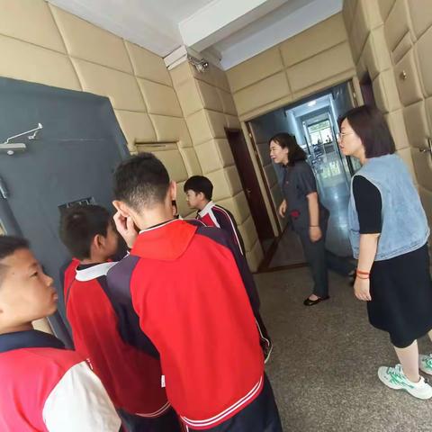 沐浴法治阳光，呵护少年成长——大贾庄小学法治进校园活动