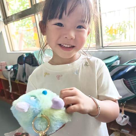 时光恰好·幼见精彩 ——小一班一周精彩瞬间