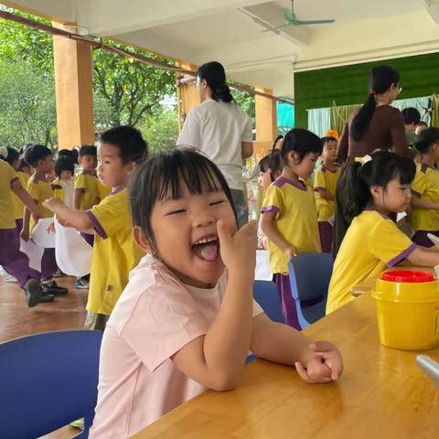 童心闪闪，快乐满档｜小一班一周精彩瞬间