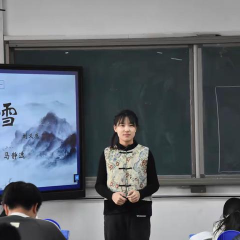 青衿之志展风采，汇报课堂促成长——郑州市第四十二中学举行青年教师汇报课活动