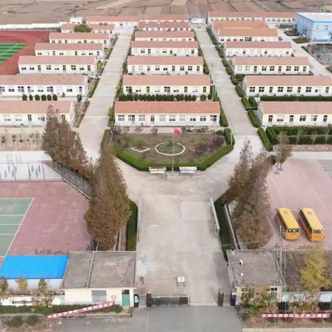 【全环境立德树人 做人民满意教育】 砥砺奋进 筑梦未来———海阳市行村镇赵疃学校办人民满意教育