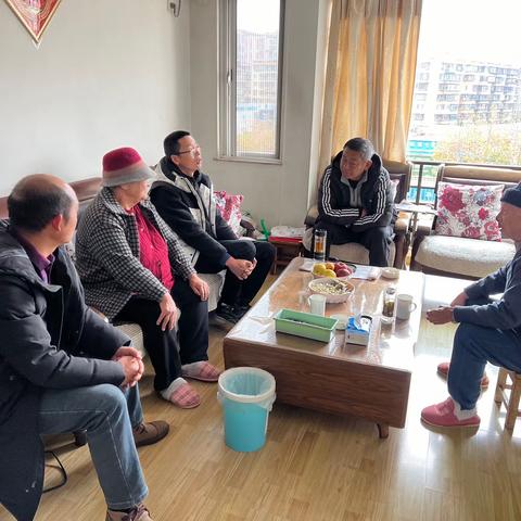 走访送温情，慰问暖人心 ——维西县民族小学走访慰问退休老师系列