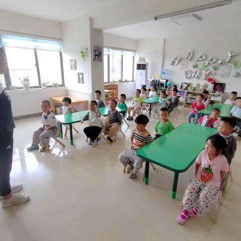 东海幼儿园浪花二班