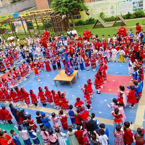 育才大地幼儿园中二班三月三精彩瞬间🥳