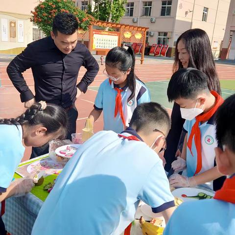 匠心润校园 劳动助成长——薛城区北临城小学举办“鲁南小工匠，劳动最光荣”劳动技能大赛