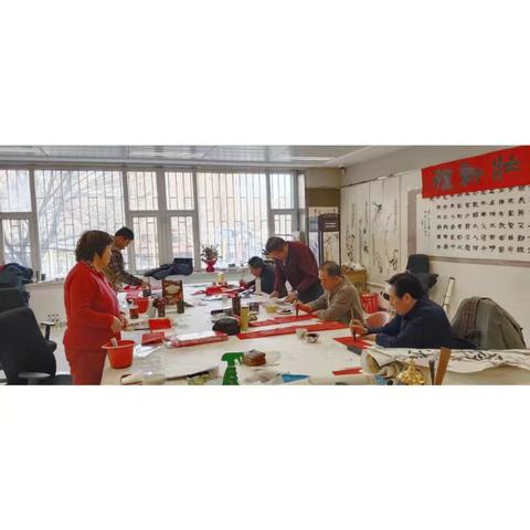 送蛇年迎马年写春联笔会：笔墨传情暖寒冬
