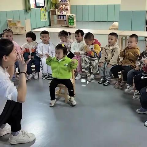 幼儿园的快乐生活——尊龙幼儿园小三班一周回顾