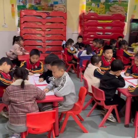 东湖幼稚园大六班第十三周精彩瞬间