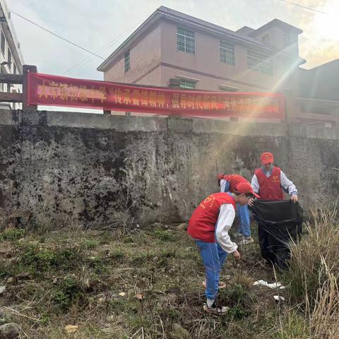 “传承雷锋精神，倡导时代新风”——大布镇初级中学河道清理志愿行动