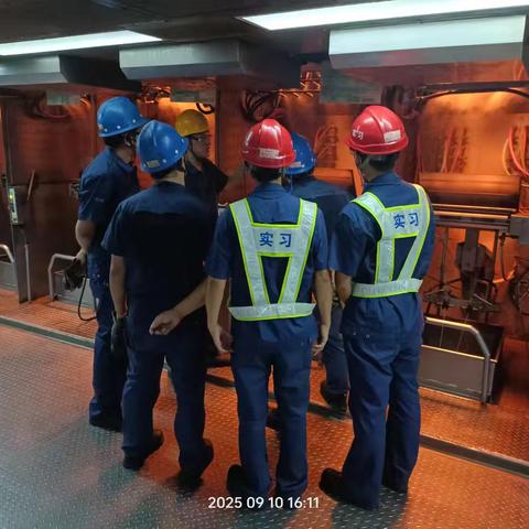 F09拉丝工段安装新漏板后对工艺点专项培训