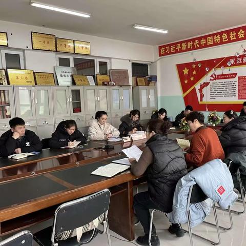 热辣滚烫逐梦想                                 龙行千里向未来