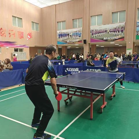 密云区职业学校再次夺得2025年密云区教委系统职工乒乓球赛亚军