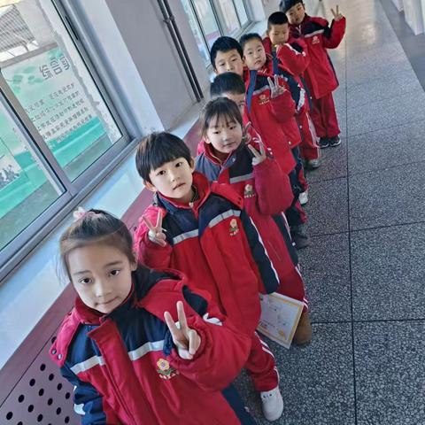 元旦乐游园，成长不打烊——和安里小学游园活动