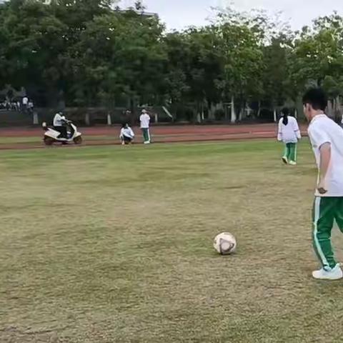 运球二十米