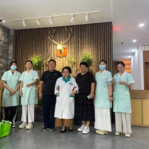 长生义诊.敬护橙衣——三伏给召陵区环卫工人送清凉专场公益行