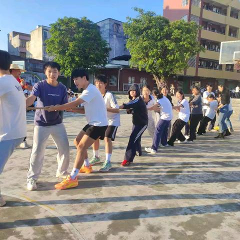 绳聚少年力，同心向未来 ——清远市清新区三中集团浸潭镇第一初级中学九年级拔河比赛